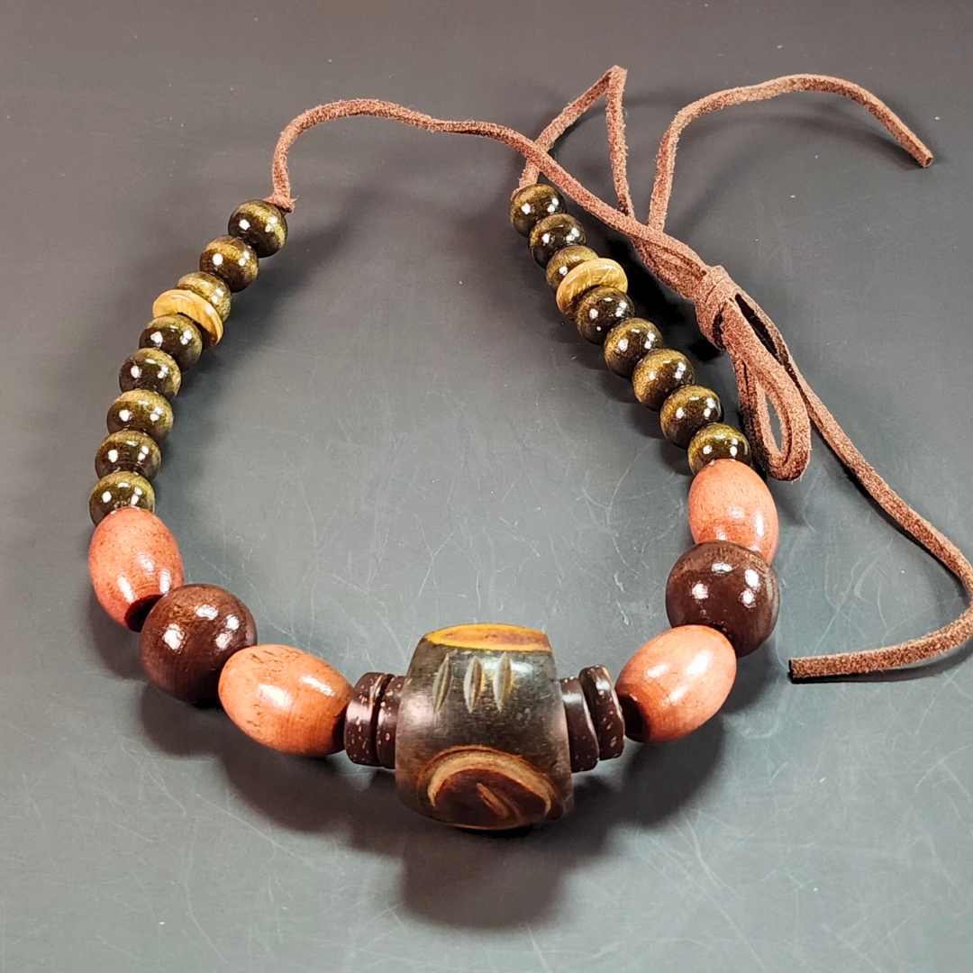 Unisex Brown Bead Necklace