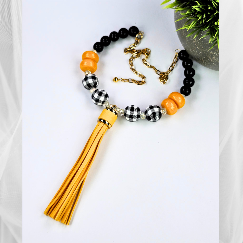 Elegant 3-Piece Choker-Necklace Set (W0137)