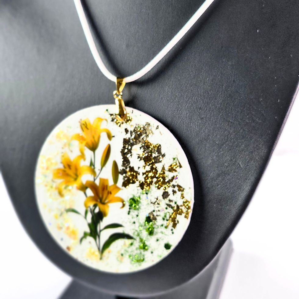 Elegant Prayer Choker/Necklace (A0013)