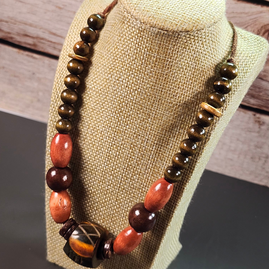 Unisex Brown Bead Necklace
